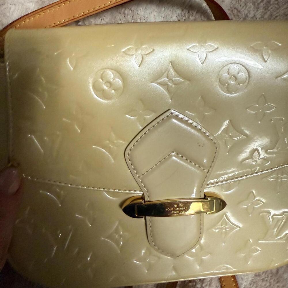 Louis Vuitton Bellflower Vernis Crossbody - COA included - Picture 5 of 10